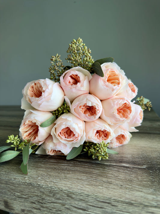Premium Juliet Garden Roses Bouquet