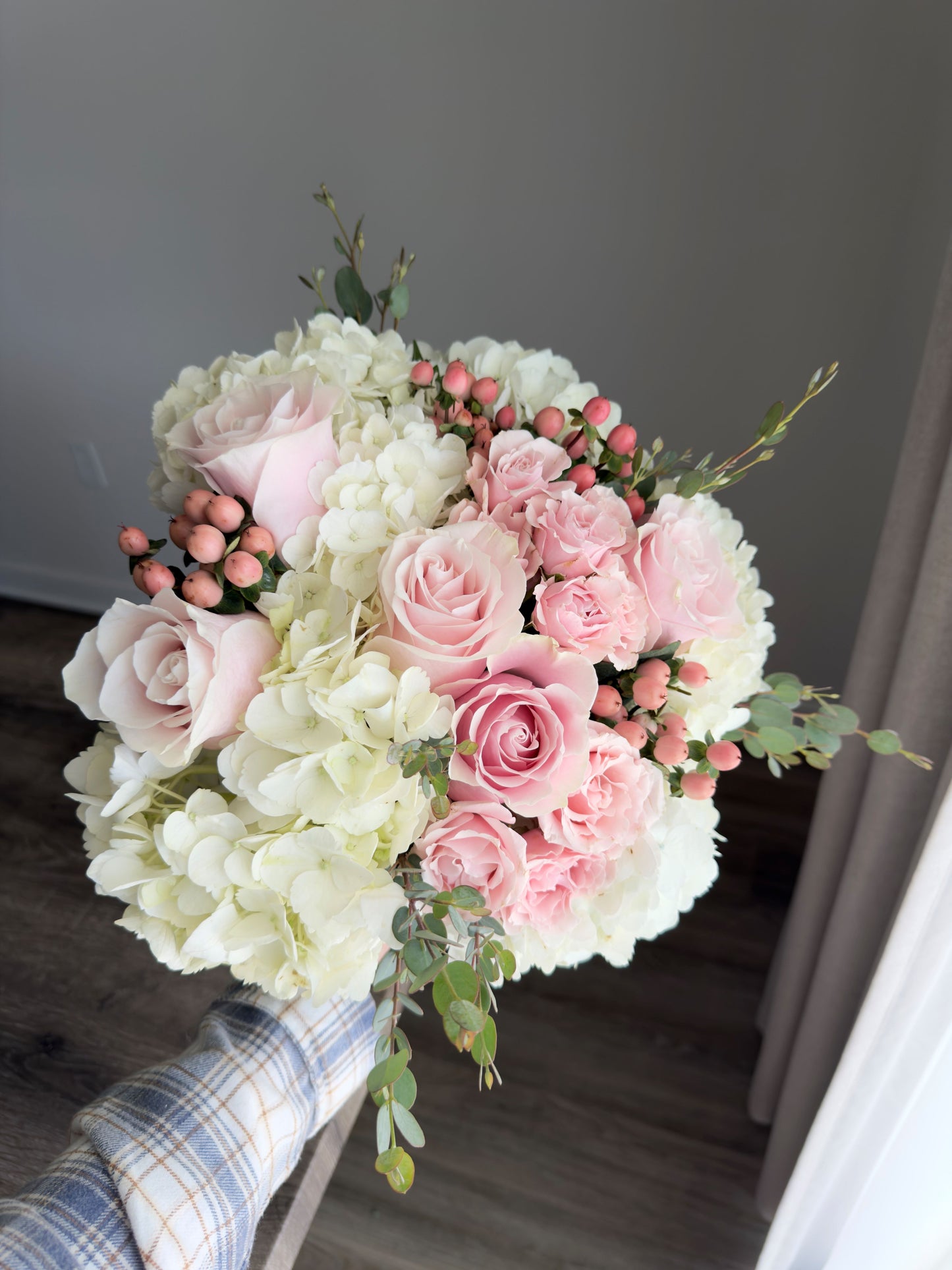 Blush Rose & White Hydrangea Arrangement