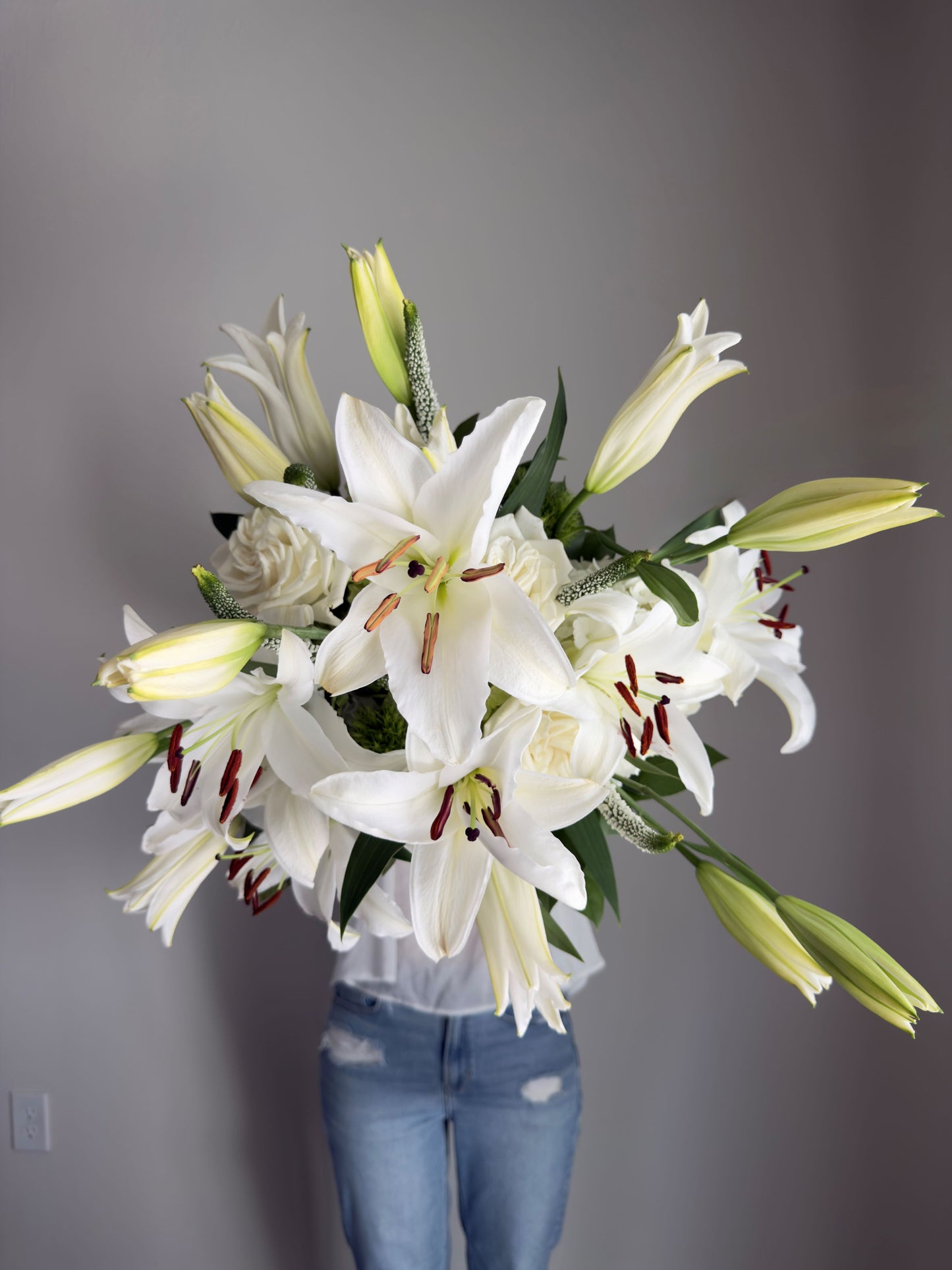 White Garden Lily Arrangement